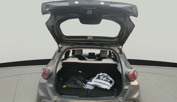 2024 Tata PUNCH PURE MT CNG, Petrol, Manual, 23,305 km, exterior