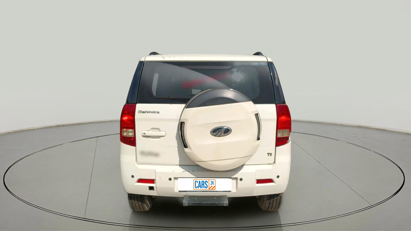 2016 Mahindra TUV300 T8, Diesel, Manual, 74,140 km, exterior
