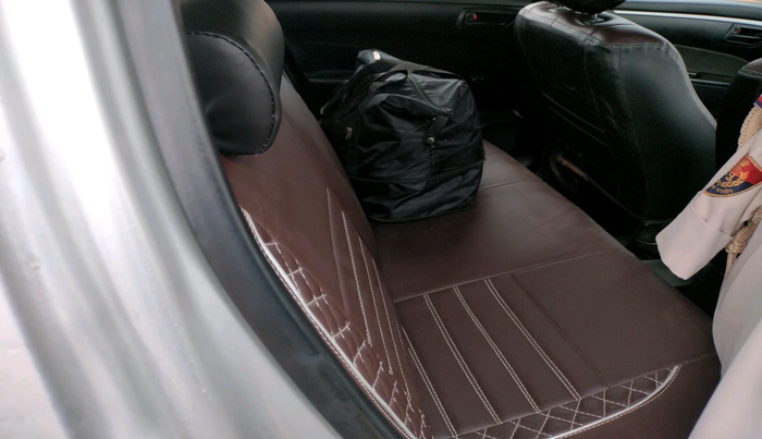 2015 Maruti Swift LXI, Petrol, Manual, 91,366 km, interior