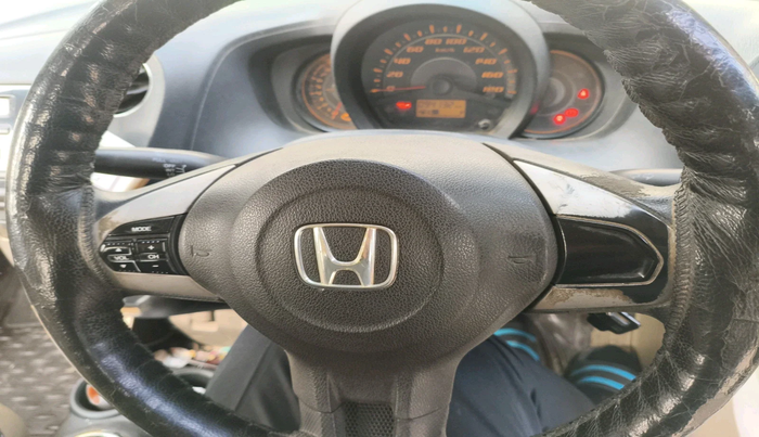 2014 Honda Amaze 1.2L I-VTEC S, Petrol, Manual, 94,132 km, interior