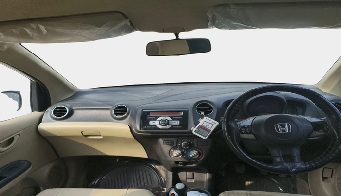 2014 Honda Amaze 1.2L I-VTEC S, Petrol, Manual, 94,132 km, interior