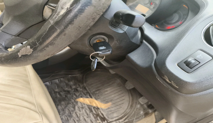 2014 Honda Amaze 1.2L I-VTEC S, Petrol, Manual, 94,132 km, interior