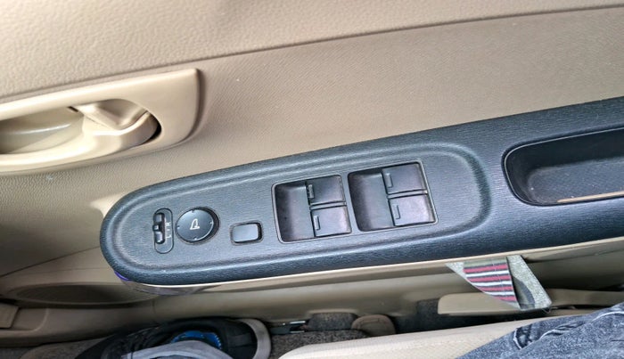 2015 Honda Brio S MT, Petrol, Manual, 53,875 km, interior