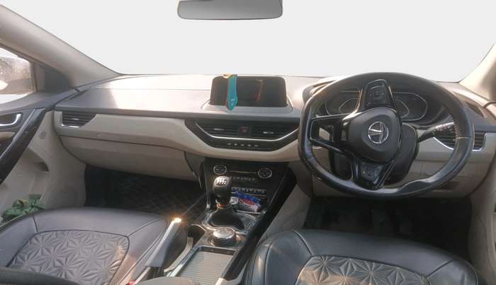2022 Tata NEXON XZ PLUS PETROL SUNROOF, Petrol, Manual, 42,235 km, interior