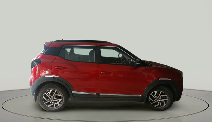 2024 Mahindra XUV 3XO AX5 1.2 L TCMPFi, Petrol, Manual, 43,925 km, exterior