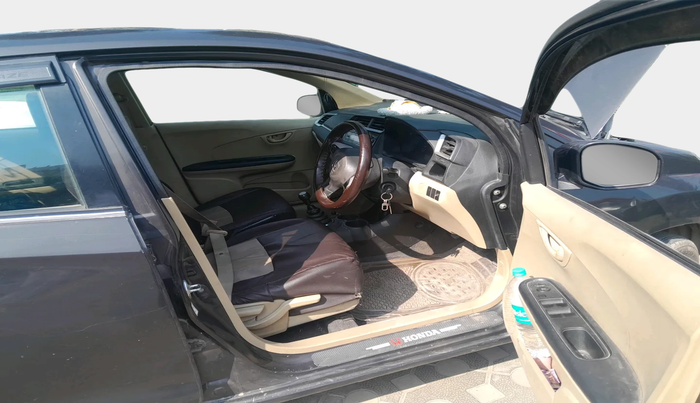 2017 Honda Amaze 1.2L I-VTEC S, Petrol, Manual, 93,013 km, interior