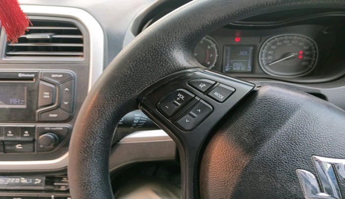 2022 Maruti Vitara Brezza VXI, Petrol, Manual, 52,810 km, interior