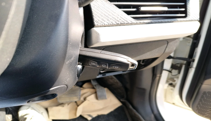 2024 Tata NEXON Pure S 1.2 Revotron 6AMT, Petrol, Automatic, 11,084 km, interior