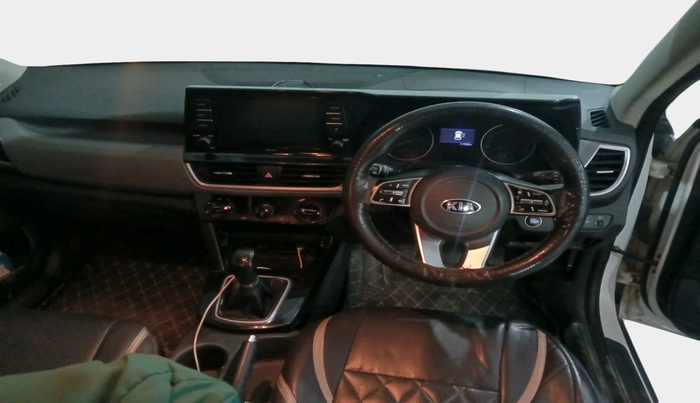 2019 KIA SELTOS HTK PLUS 1.5 DIESEL, Diesel, Manual, 1,17,238 km, interior