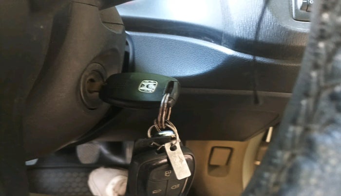 2015 Honda Brio S MT, Petrol, Manual, 87,219 km, interior