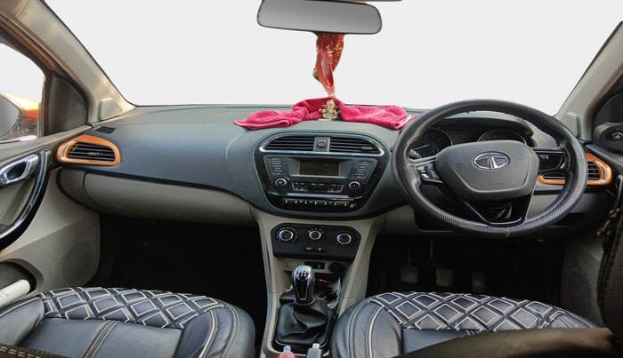 2018 Tata Tiago XZ PETROL, Petrol, Manual, 68,097 km, interior