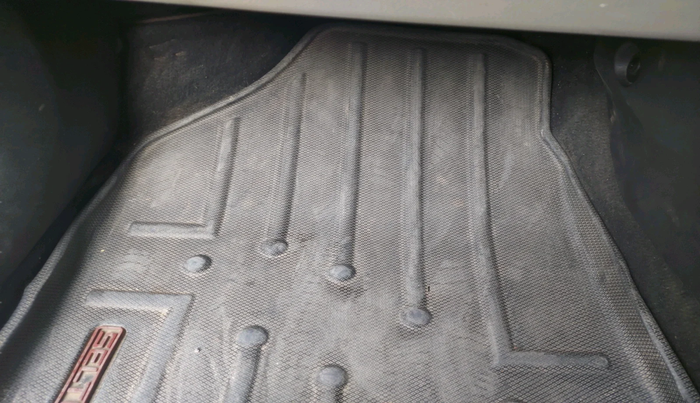 2019 KIA SELTOS HTX PLUS AT1.5 DIESEL, Diesel, Automatic, 1,21,811 km, interior