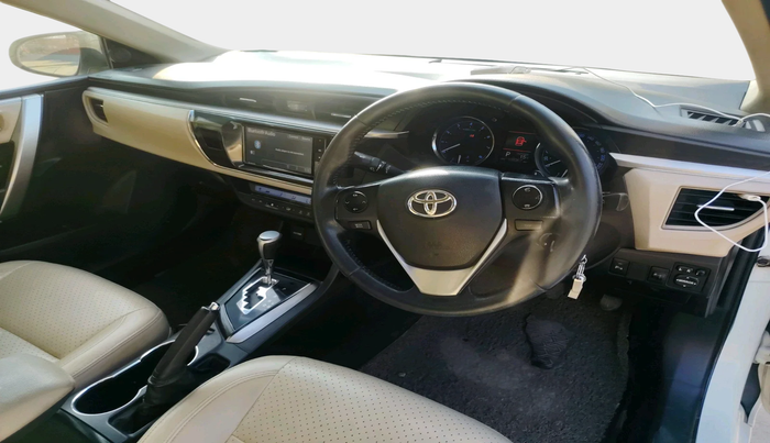 2015 Toyota Corolla Altis G CVT PETROL, Petrol, Automatic, 1,08,367 km, interior