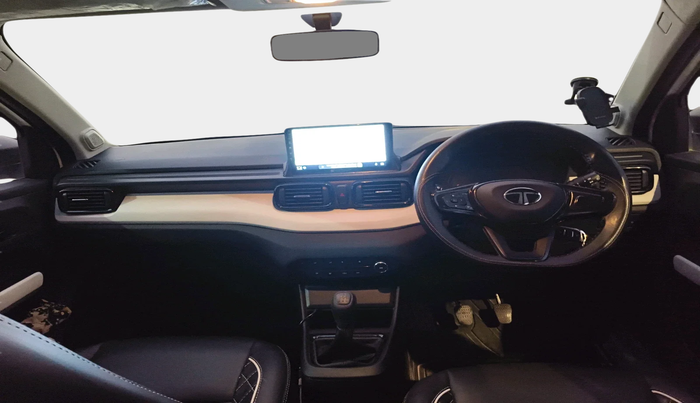 2024 Tata PUNCH PURE MT, Petrol, Manual, 10,378 km, interior