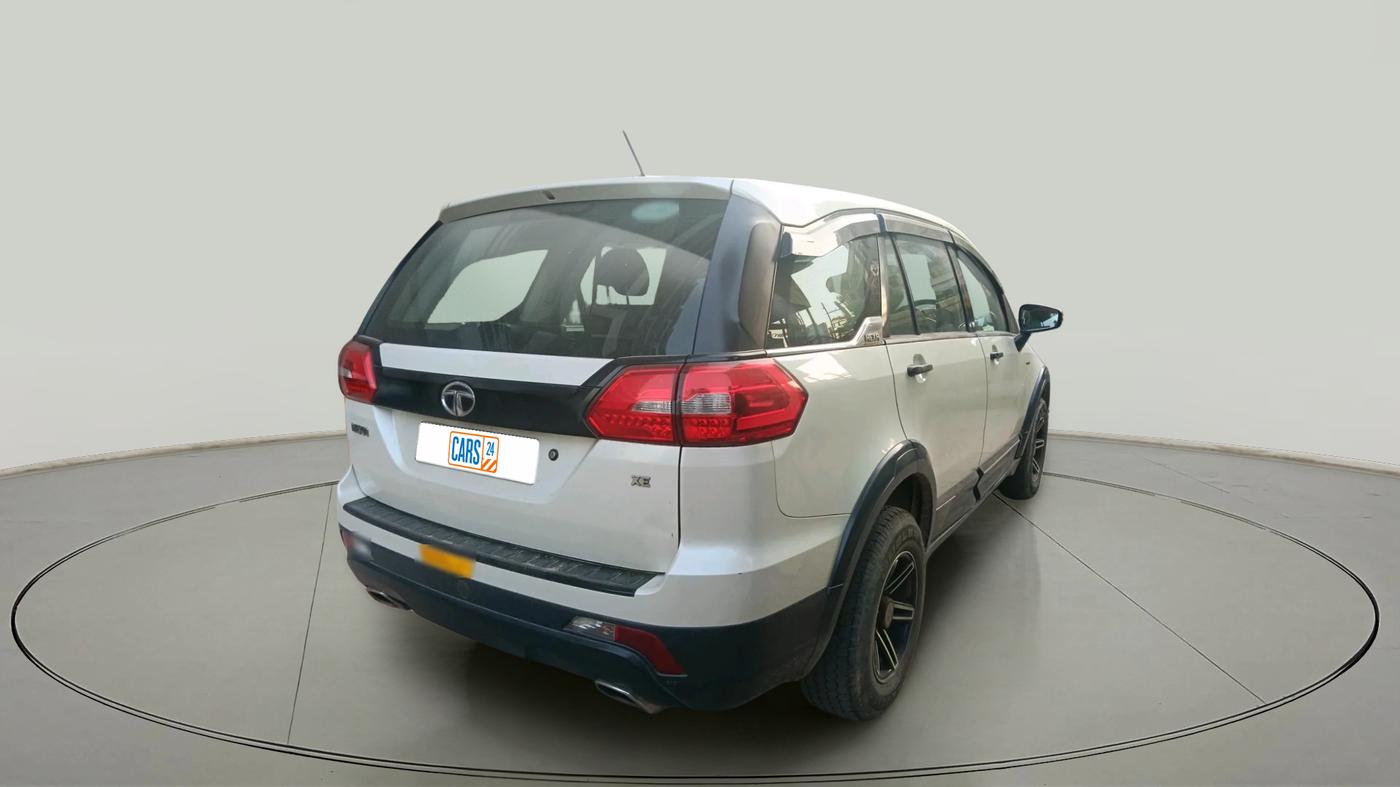 2017 Tata Hexa XE 4X2 7 STR, Diesel, Manual, 2,76,447 km, exterior