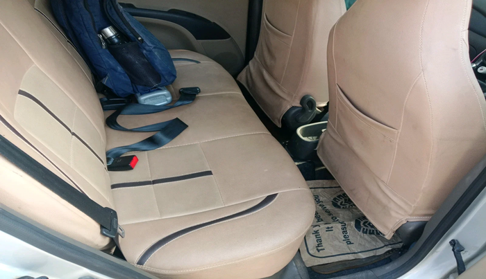 2015 Hyundai i10 MAGNA 1.1, Petrol, Manual, 42,361 km, interior