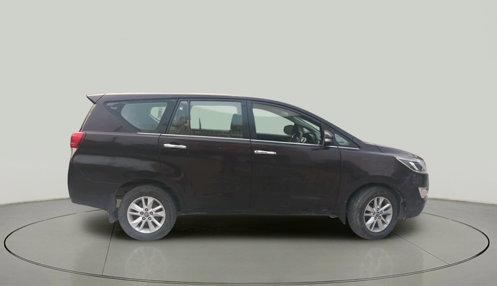 2016 Toyota Innova Crysta 2.8 ZX AT 7 STR, Diesel, Automatic, 2,81,553 km, exterior