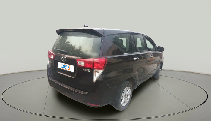 2016 Toyota Innova Crysta 2.8 ZX AT 7 STR, Diesel, Automatic, 2,81,553 km, exterior