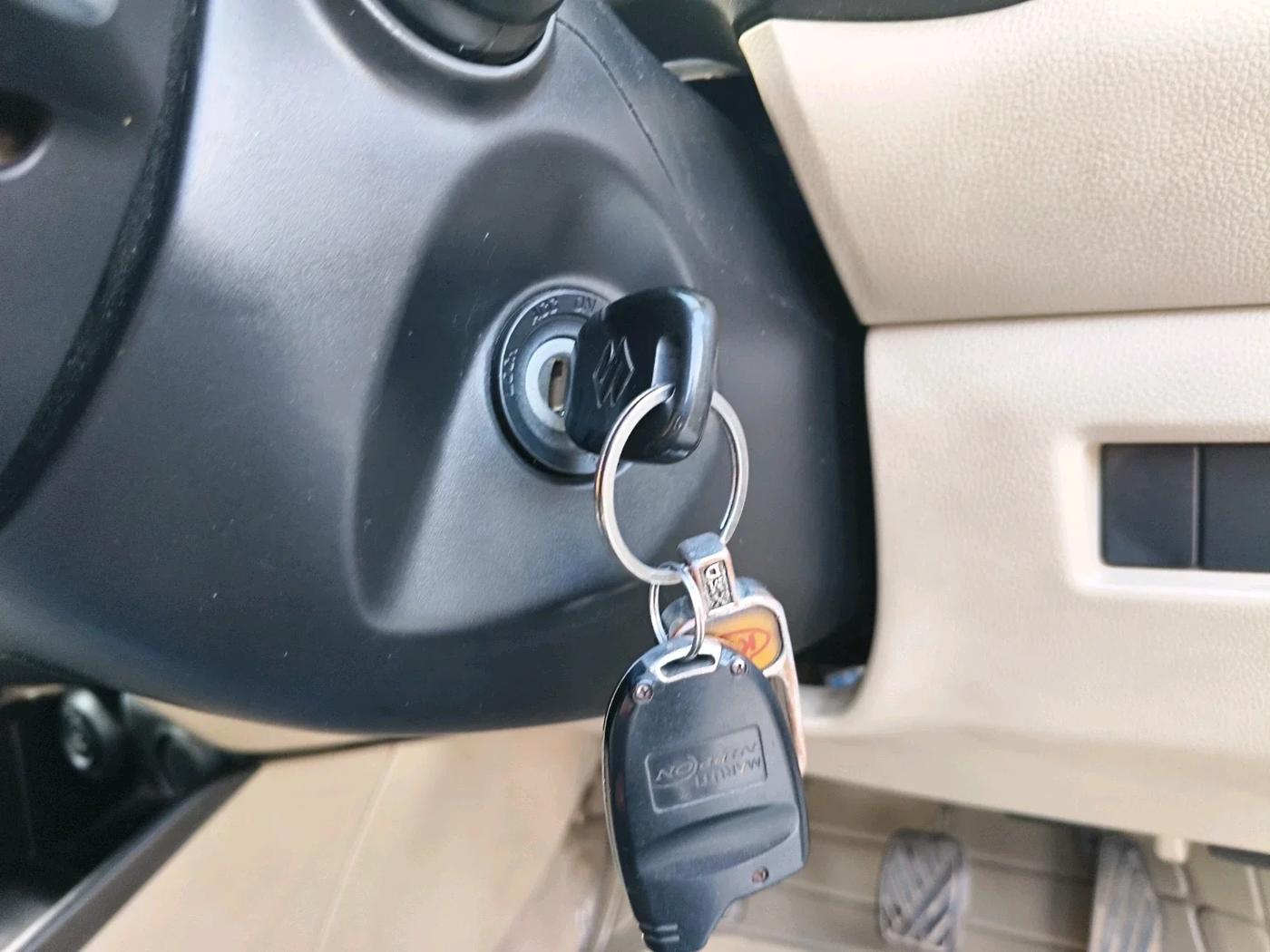 2019 Maruti Dzire LXI, Petrol, Manual, 78,880 km, interior