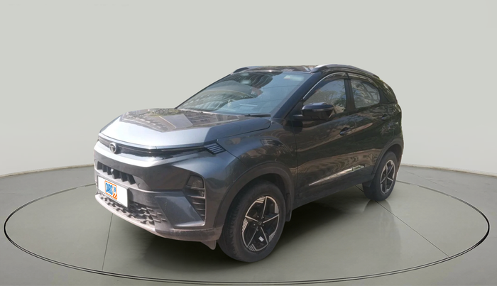 2024 Tata NEXON FEARLESS + AMT DUAL TONE 1.5 DIESEL, Diesel, Automatic, 26,258 km, exterior