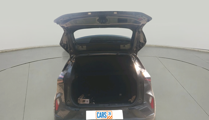 2024 Tata NEXON FEARLESS + AMT DUAL TONE 1.5 DIESEL, Diesel, Automatic, 26,258 km, exterior