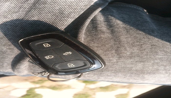 2024 Tata NEXON FEARLESS + AMT DUAL TONE 1.5 DIESEL, Diesel, Automatic, 26,258 km, interior