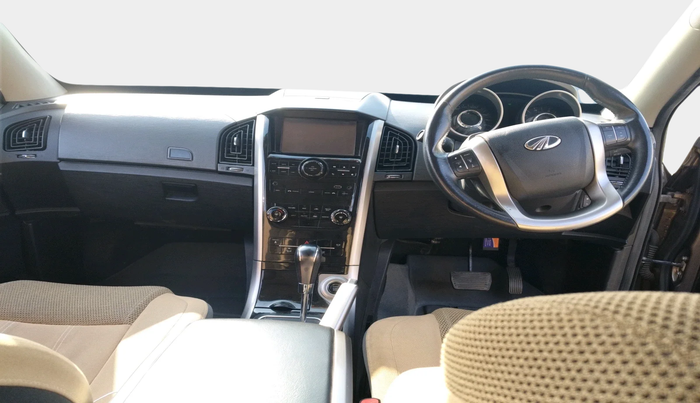 2018 Mahindra XUV500 W9 AT, Diesel, Automatic, 93,519 km, interior