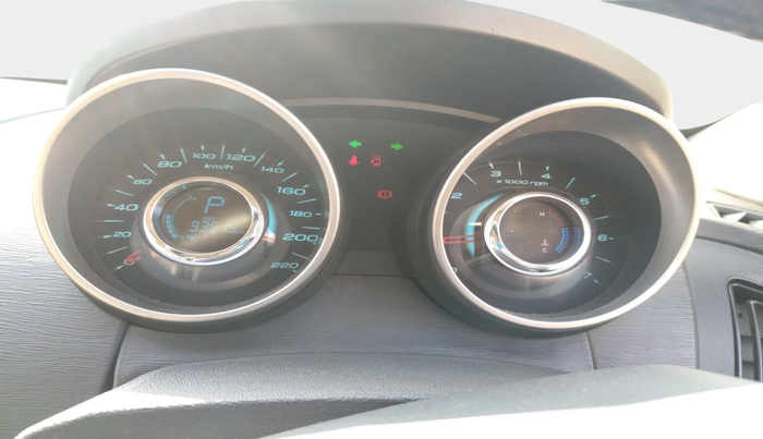 2018 Mahindra XUV500 W9 AT, Diesel, Automatic, 93,519 km, interior