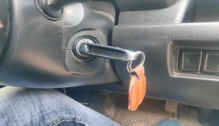 2014 Maruti Swift LXI, Petrol, Manual, 81,265 km, interior