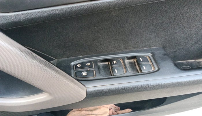 2016 Hyundai Creta SX PLUS AT 1.6 DIESEL, Diesel, Automatic, 60,182 km, interior