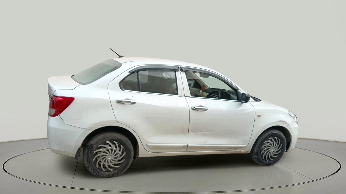 2021 Maruti Dzire LXI, Petrol, Manual, 1,33,061 km, exterior