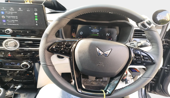 2024 Mahindra XUV 3XO AX7 1.5 Turbo Diesel, Diesel, Manual, 5,982 km, interior