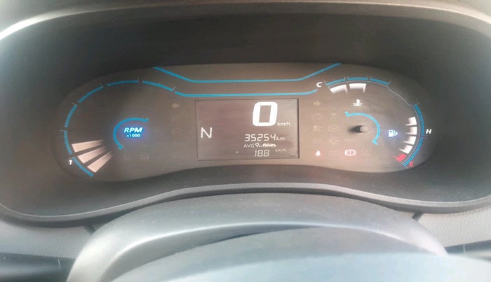 2020 Renault Kwid RXT 1.0 AMT (O), Petrol, Automatic, 35,254 km, interior