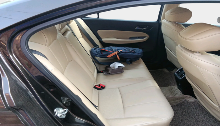 2022 Honda City 1.5L I-VTEC ZX CVT, Petrol, Automatic, 26,909 km, interior