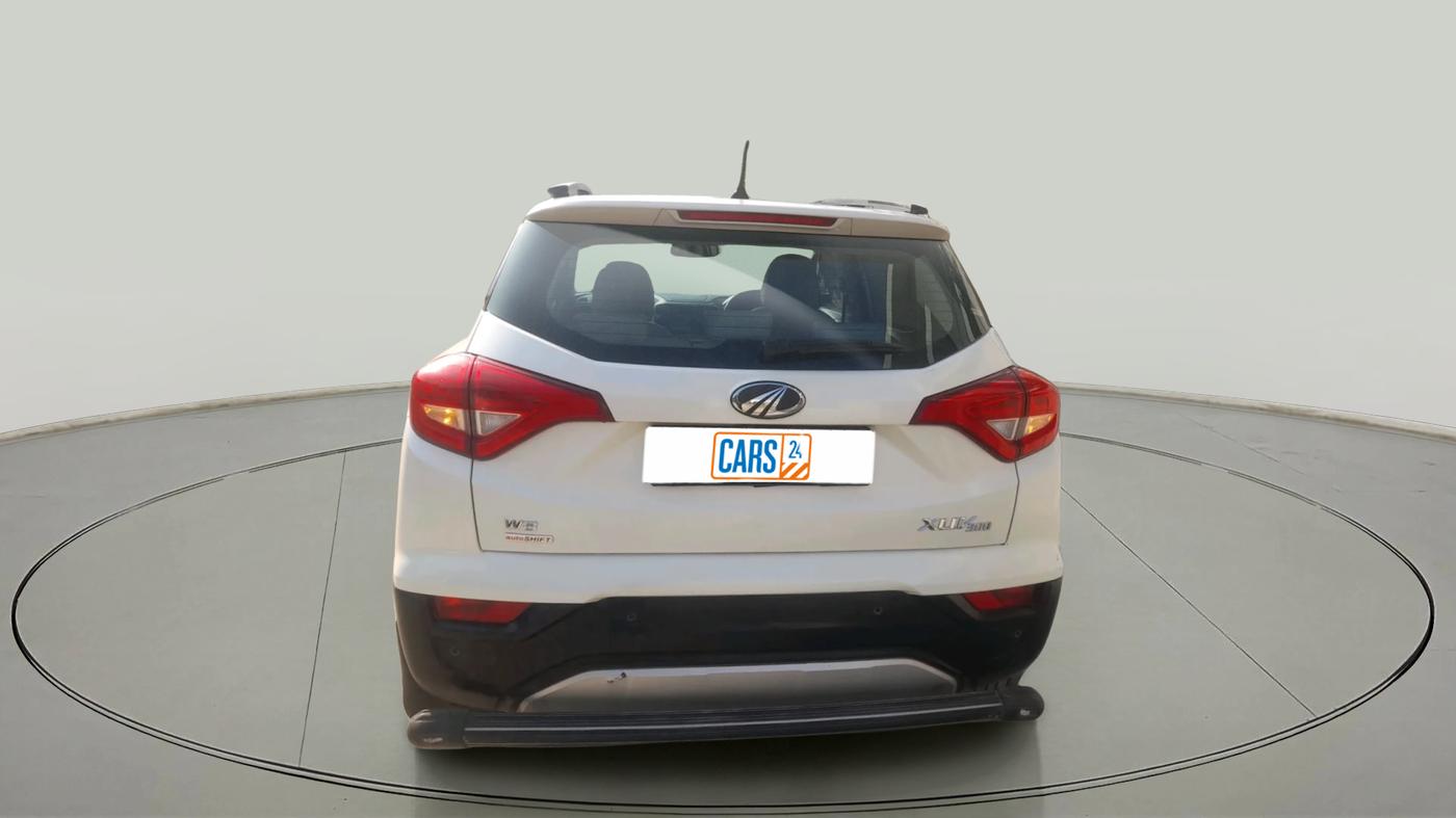 2021 Mahindra XUV300 W8 (O) 1.5 DIESEL AMT, Diesel, Automatic, 85,097 km, exterior