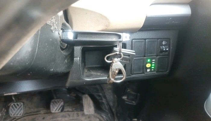 2017 Maruti Wagon R 1.0 LXI CNG, Petrol, Manual, 1,04,143 km, interior