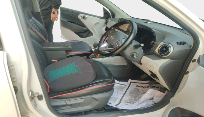 2023 Hyundai GRAND I10 NIOS SPORTZ 1.2 KAPPA VTVT, Petrol, Manual, 50,348 km, interior