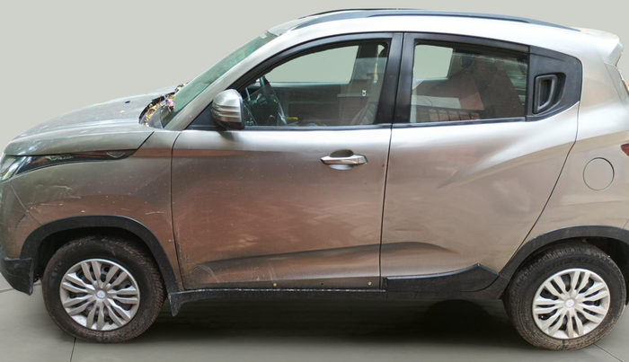 2016 Mahindra Kuv100 K6 6 STR, Petrol, Manual, 36,194 km, exterior