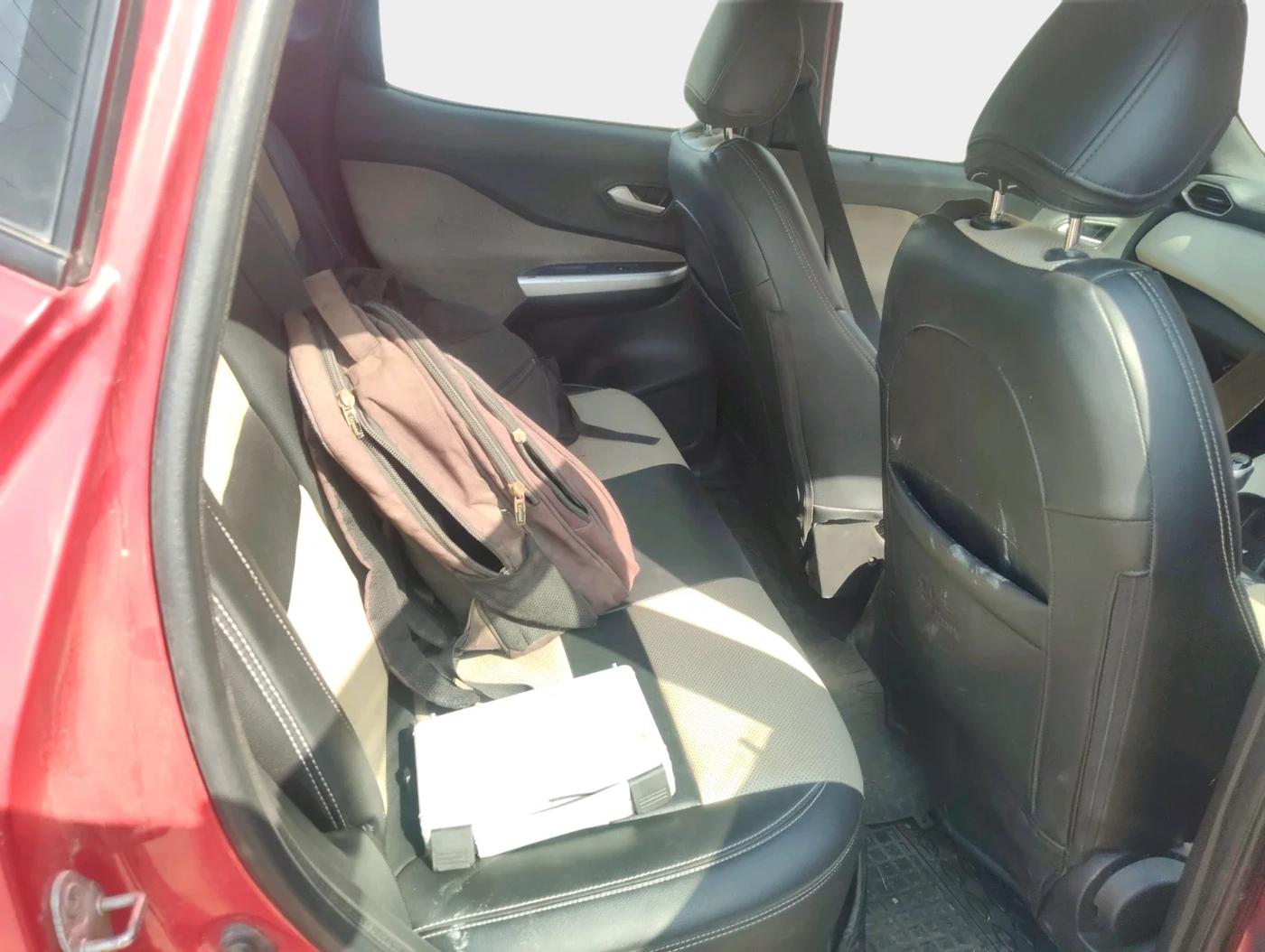2021 Nissan MAGNITE XL, Petrol, Manual, 1,06,695 km, interior