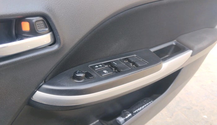 2018 Maruti Baleno DELTA PETROL 1.2, Petrol, Manual, 1,04,477 km, interior