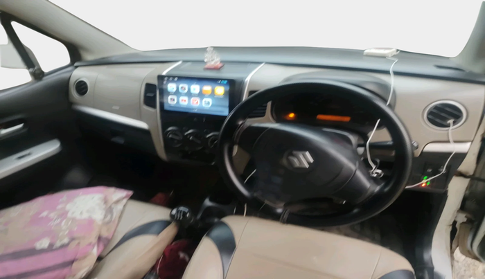 2016 Maruti Wagon R 1.0 LXI CNG, Petrol, Manual, 1,74,007 km, interior
