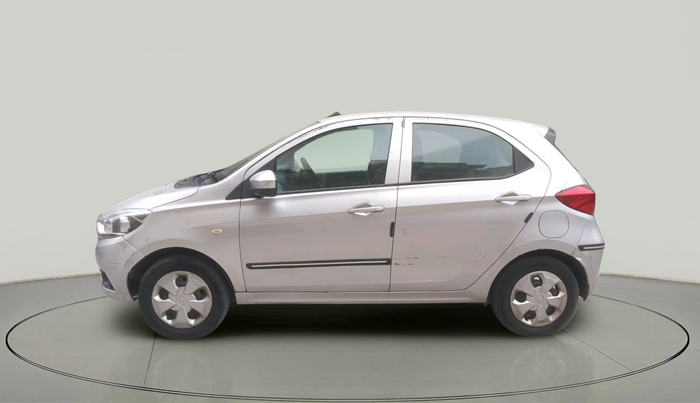 2017 Tata Tiago XT (O) PETROL, Petrol, Manual, 66,699 km, exterior