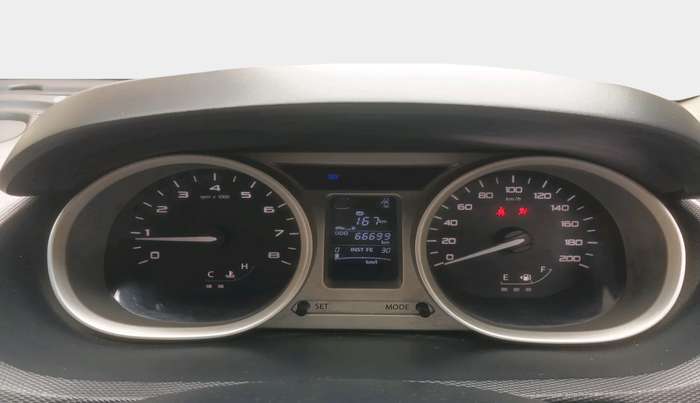 2017 Tata Tiago XT (O) PETROL, Petrol, Manual, 66,699 km, interior