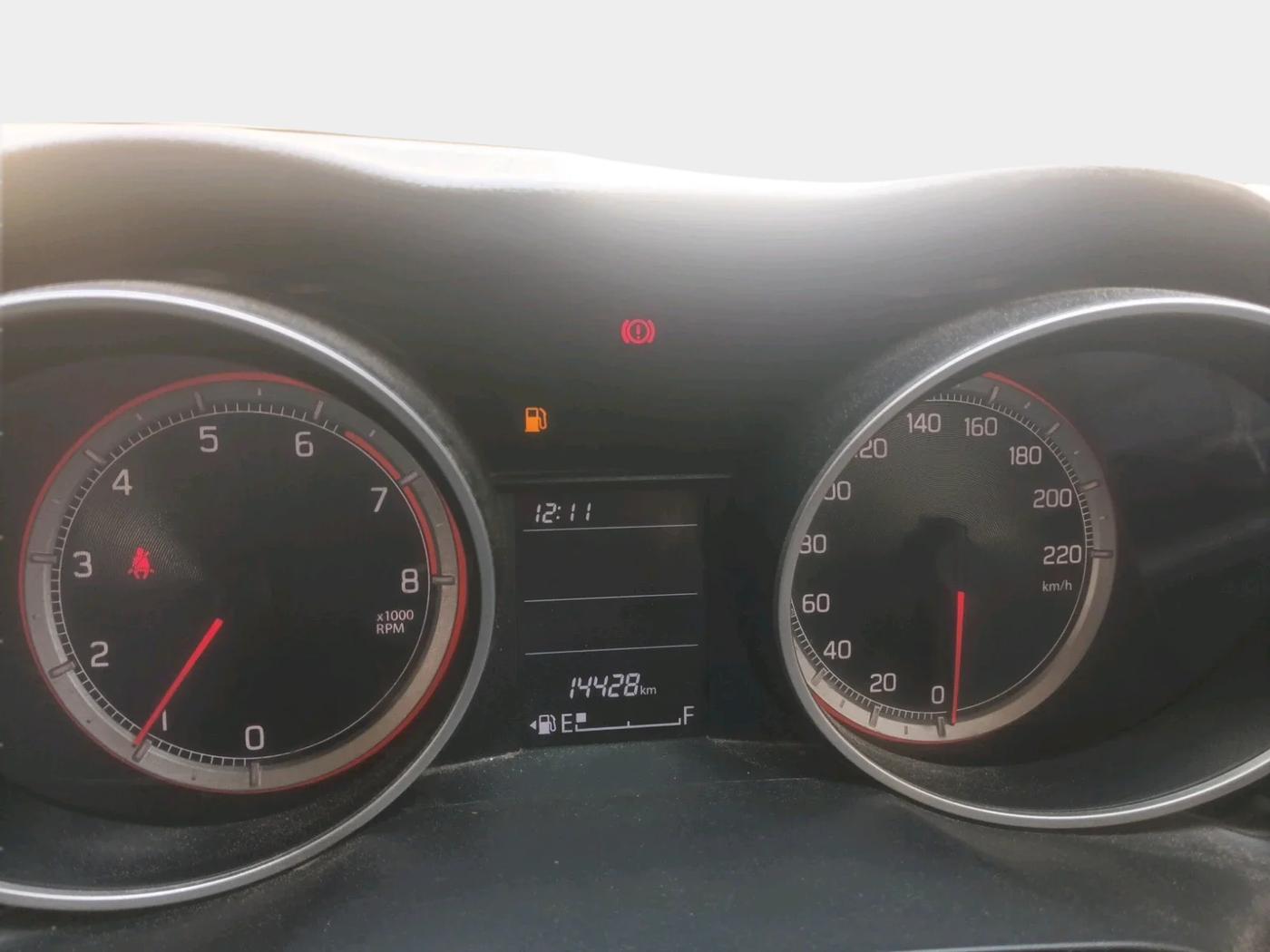 2023 Maruti Swift VXI, Petrol, Manual, 14,428 km, interior