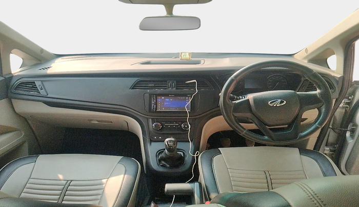 2019 Mahindra MARAZZO M2 8 STR, Diesel, Manual, 57,131 km, interior