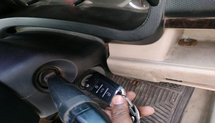 2013 Maruti Swift Dzire VXI, Petrol, Manual, 1,29,672 km, interior