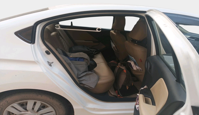 2014 Honda City 1.5L I-VTEC SV, Petrol, Manual, 1,02,502 km, interior