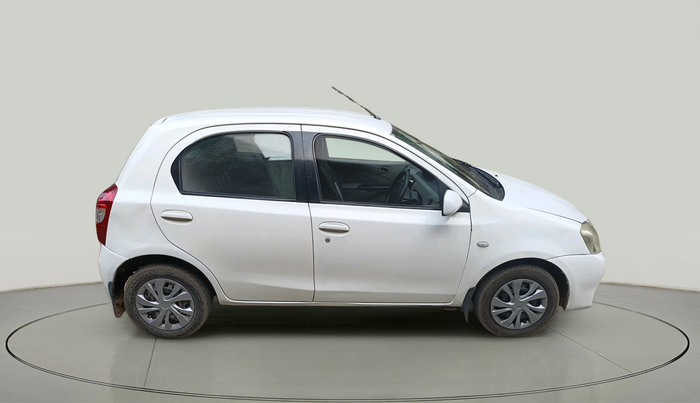 2011 Toyota Etios G, Petrol, Manual, 77,607 km, exterior