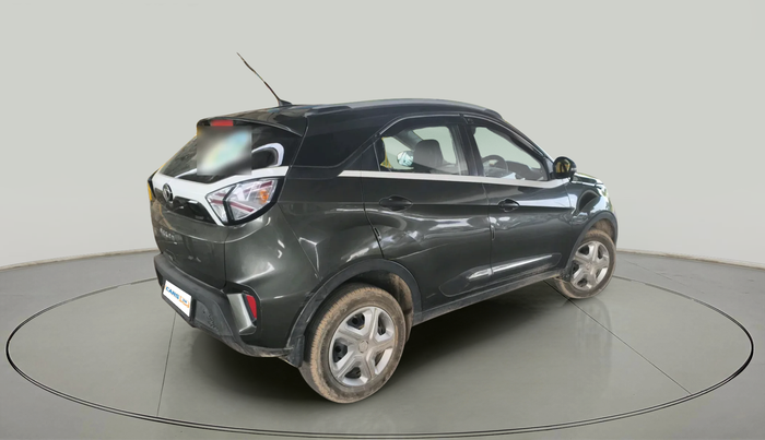 2023 Tata NEXON XM SUNROOF PETROL, Petrol, Manual, 40,572 km, exterior