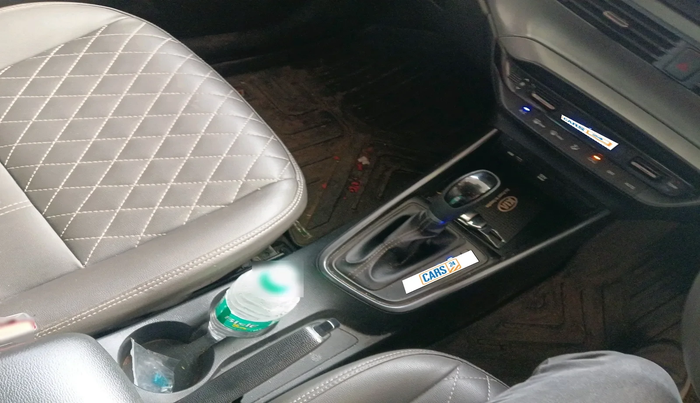 2022 Hyundai NEW I20 SPORTZ 1.2 AT, Petrol, Automatic, 56,587 km, interior